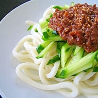 レンジで冷やしうどん〜肉味噌味〜☆